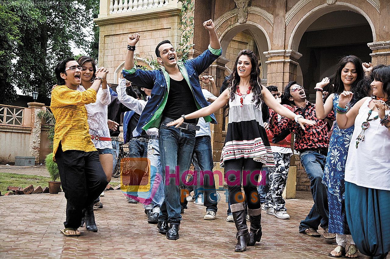 Anjana Sukhani in the still from movie Tum Milo Toh Sahi / Tum Milo Toh